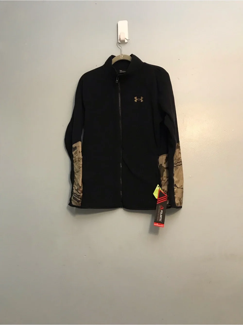 Under Armour Black Jacket with Camouflage Tan Sleeve Panels